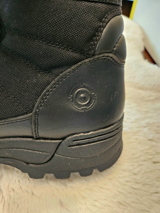 MAKE OFFER! NEW IN BOX Original S.W.A.T 6\